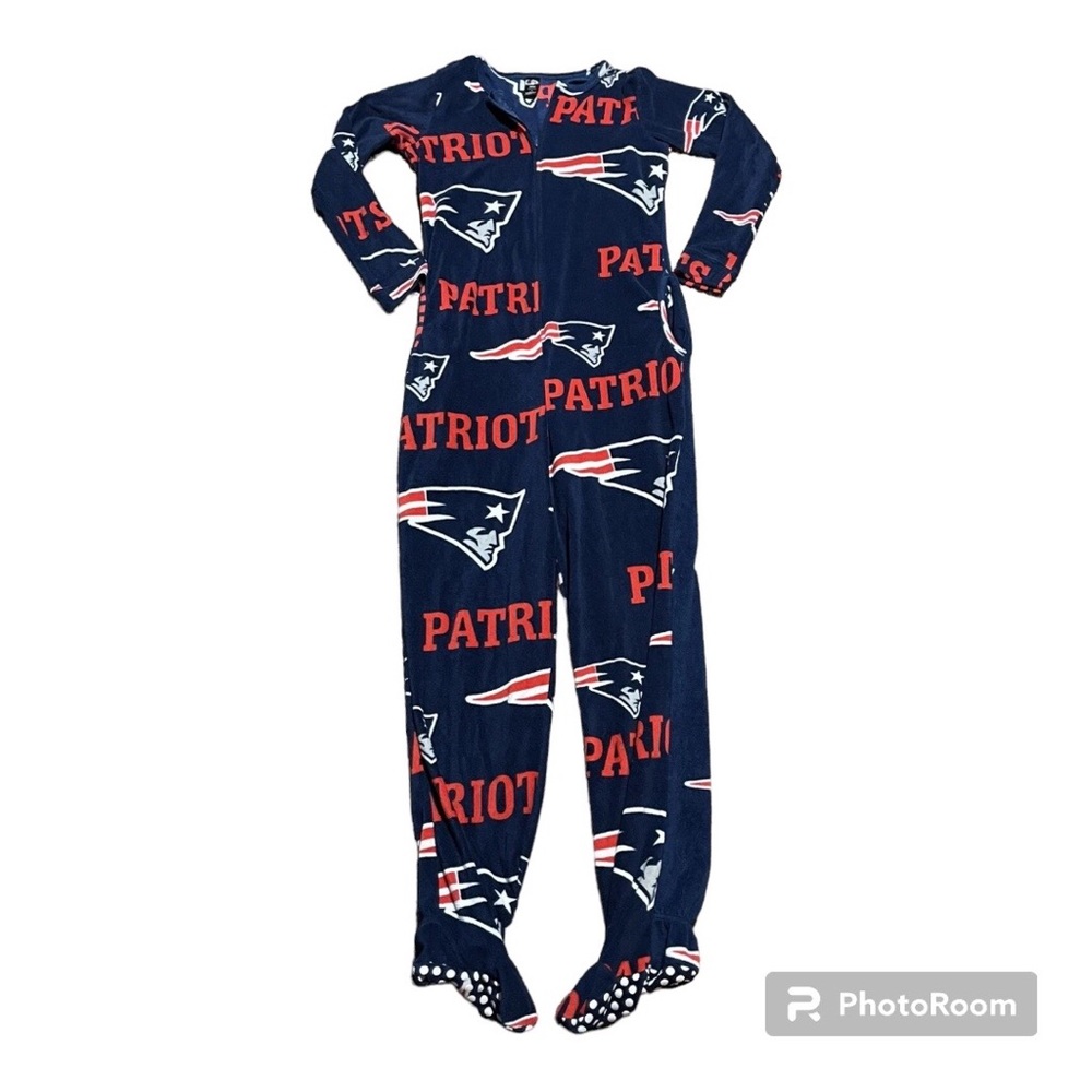 NFL Team Apparel New England Patriots Adult Small One Piece Footed Pajamas